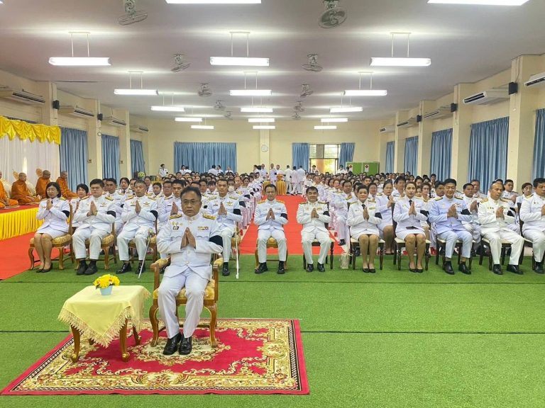ข้าร่วมพิธีเจริญพระพุทธมนต์,ทำบุญตักบาตรพิธีวางพานพุ่มดอกไม้ถวายราชสักการะ เนื่องในวันคล้ายวันพระบรมราชสมภพพระบาทสมเด็จพระบรมชนกาธิเบศร มหาภูมิพลอดุลยเดชมหาราช บรมนาถบพิตร วันชาติและวันพ่อแห่งชาติ 5 ธันวาคม 2568